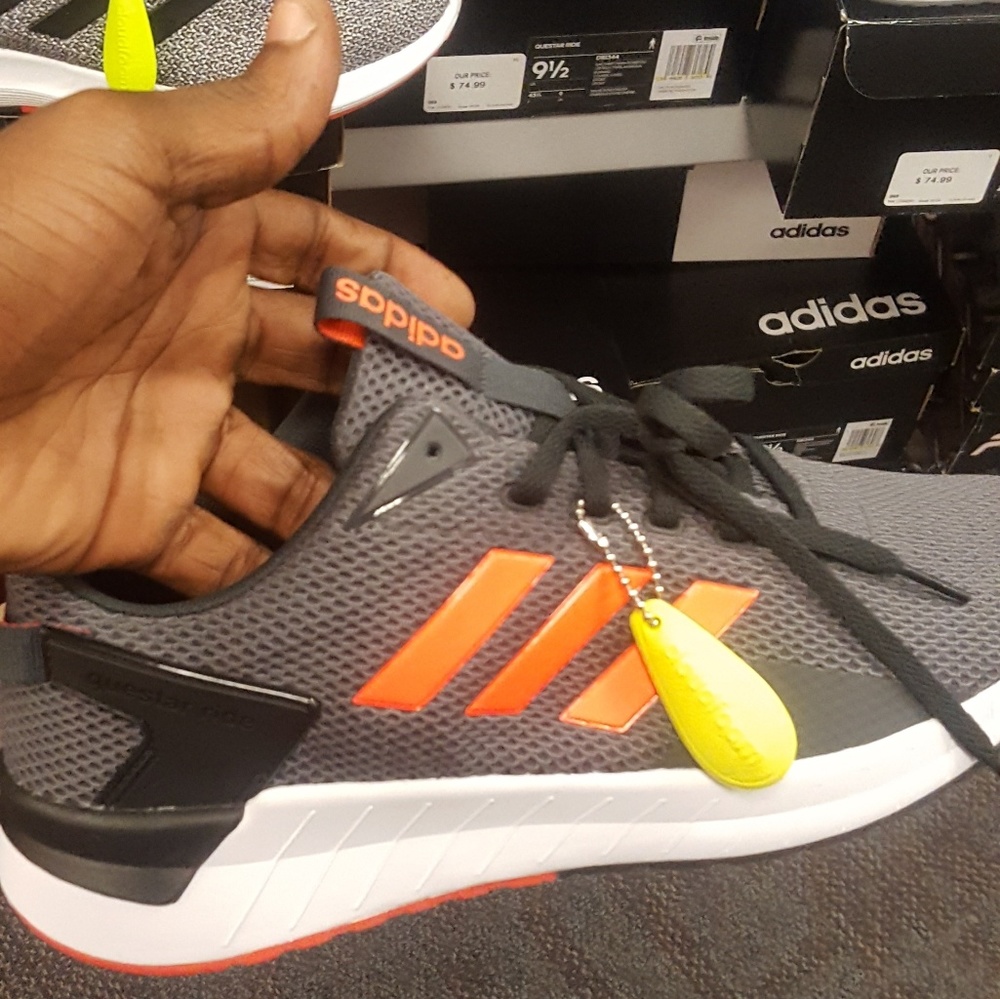 Adidas Questar Ride